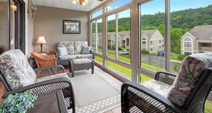Wimbledon Beauty | Cozy and Charming