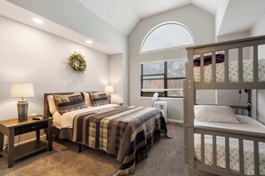 3 bedrooms, iron/ironing board, travel cot, WiFi