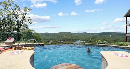 Stone Cliff Relaxation w/ Resort Amenities!