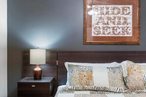 5 bedrooms, iron/ironing board, travel cot, WiFi