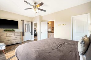 4 bedrooms, iron/ironing board, travel cot, WiFi