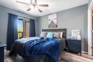 2 bedrooms, iron/ironing board, travel cot, WiFi - Best of Branson | by Silver Dollar City (Branson)