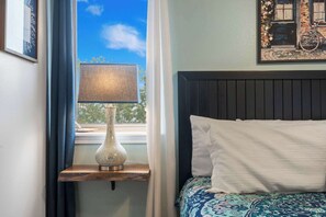 2 bedrooms, iron/ironing board, travel cot, WiFi