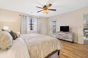 2 chambres, fer et planche à repasser, lit de bébé portatif, Wi-Fi