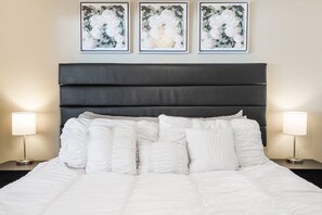 2 bedrooms, iron/ironing board, travel cot, WiFi