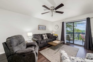 TV, fireplace - Fairway Bunker Hideaway | Serene Retreat! (Branson)