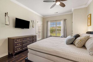 2 室のベッドルーム、アイロン / アイロン台、旅行用ベビーベッド、WiFi