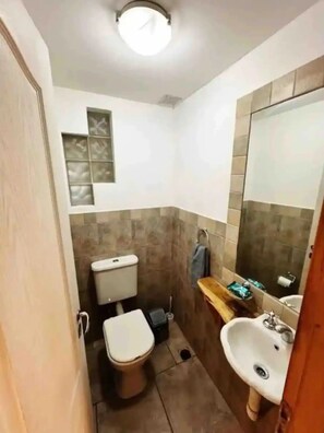 Towels, soap, shampoo, toilet paper - BAM Departamento Top en Bariloche
 (San Carlos de Bariloche)