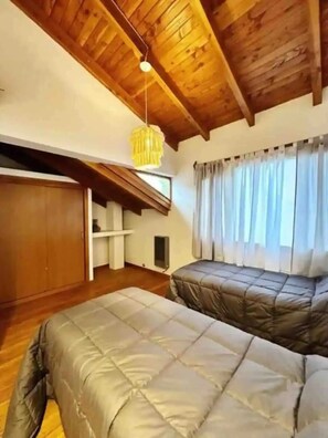 2 chambres, Wi-Fi, draps fournis