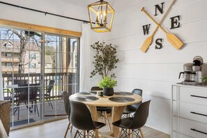 Dining - Our Landing Place | Access to Pool! (Branson)