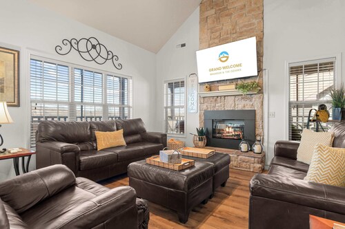 Honey Bee Inn w/ Communal Amenities & More!