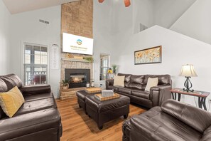 Unclassified image, 2 of 40, button