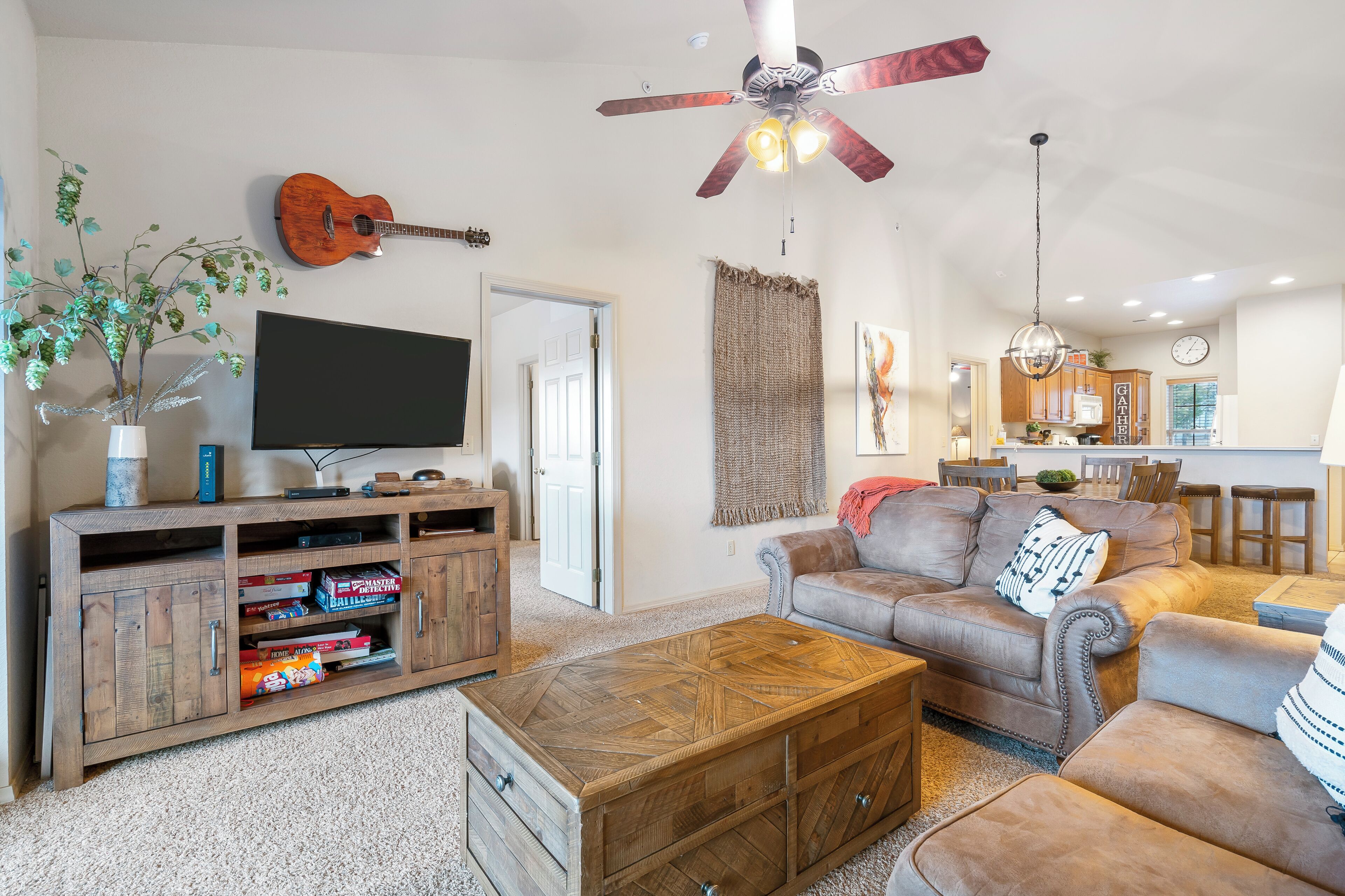Whippoorwill Woods  3 Bdr W/ Tons Of Amenities! - Branson, MO