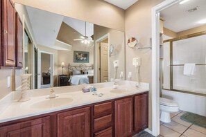 シャワー、ヘアドライヤー