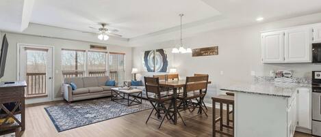 TV, DVD-spiller og kontorer