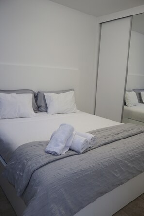 3 Schlafzimmer, Bügeleisen/Bügelbrett, Reisekinderbett, WLAN