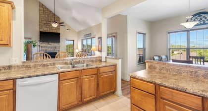 Rest Nest in the Heart of Ozark's Nature!