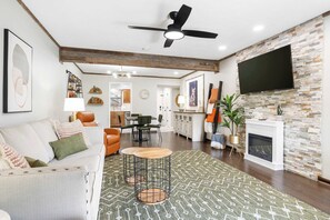 TV, fireplace, offices