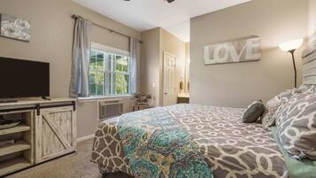 2 bedrooms, iron/ironing board, travel cot, WiFi