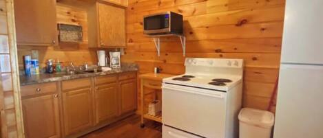 Réfrigérateur, micro-ondes