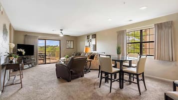 TV, DVD player, offices