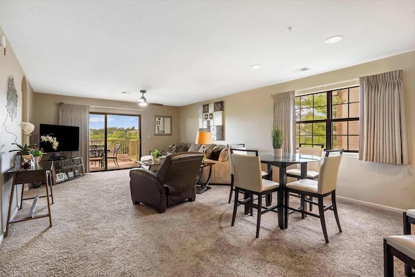 TV, DVD player, offices