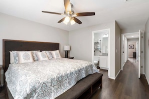 6 bedrooms, iron/ironing board, travel crib, WiFi