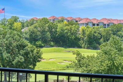 The Branson Experience | Balcony w/ Golf Views
