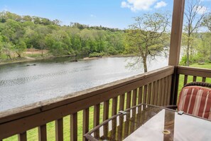Property grounds - Peaceful Lakeview Escape - For 6 (Branson)
