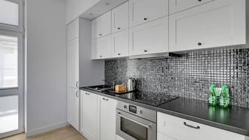 Comfort Apartment | Private kitchen | Electric kettle