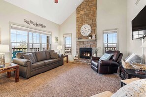 TV, fireplace, DVD player, offices