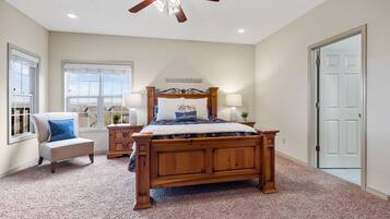 3 bedrooms, iron/ironing board, travel cot, WiFi