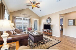 TV, DVD player, offices