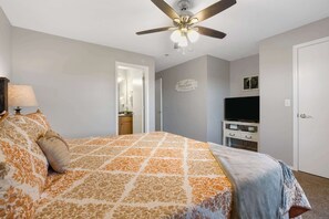 3 bedrooms, iron/ironing board, travel crib, WiFi