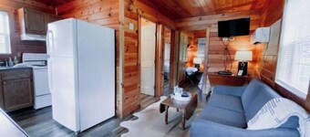 2 Bedroom Cabin Near Cave Run Lake & MSU #12

