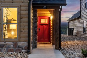 Welcome to Two Pines! - Two Pines – Endless Views and Attractions! (Branson)