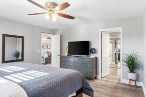 2 Schlafzimmer, Bügeleisen/Bügelbrett, Reisekinderbett, WLAN