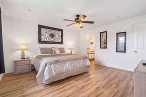 2 bedrooms, iron/ironing board, travel cot, WiFi