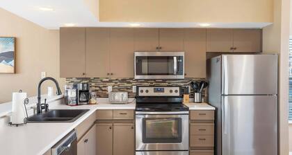 Lazy Lookout Mo – Spacious 3 BDR, Great Location!