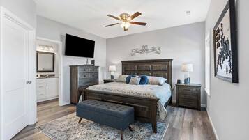 3 bedrooms, iron/ironing board, travel crib, WiFi