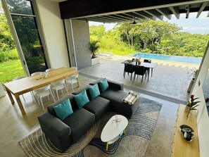 Outdoor dining - Casa Vista del Mar- breathtaking views of the Pacific Ocean
 (Ostional)