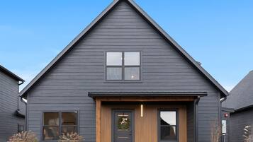 تفاصيل الفندق من الخارج