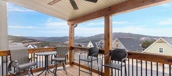 The Rock at Branson Cove – 5 BDR on Table Rock!