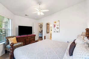 2 bedrooms, iron/ironing board, travel cot, WiFi