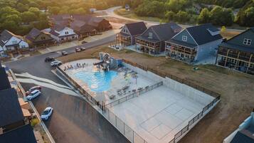 المنشأة من الخارج