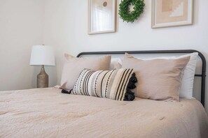 3 bedrooms, iron/ironing board, travel crib, WiFi