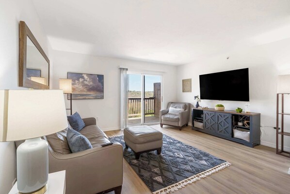 TV, DVD player, offices