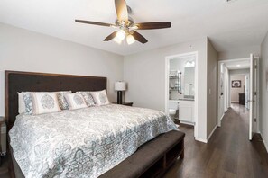 3 chambres, fer et planche à repasser, lit de bébé portatif, Wi-Fi