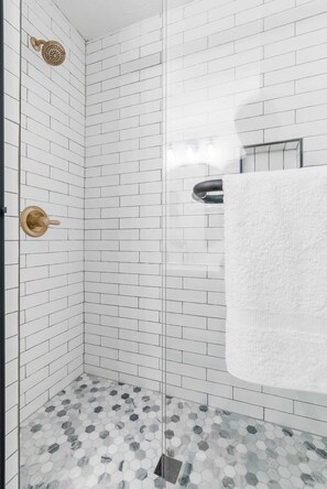 Shower, hair dryer, shampoo