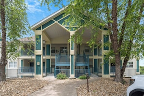 Exterior - Cityscape Memories | Nearby Golf & Lake (Branson)